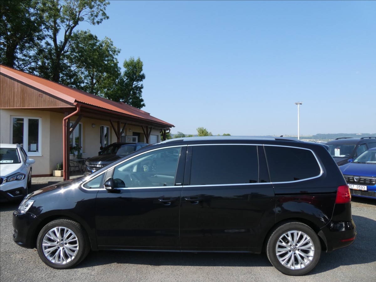 volkswagen-sharan-2-0-tdi-dsg-style-serviska - 5