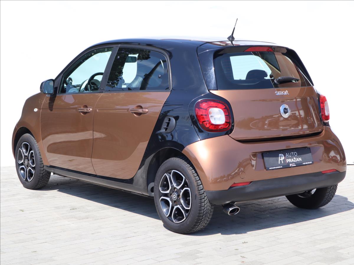 smart-forfour-1-0-i-prime-kamera-navi-2-sady-kol - 3