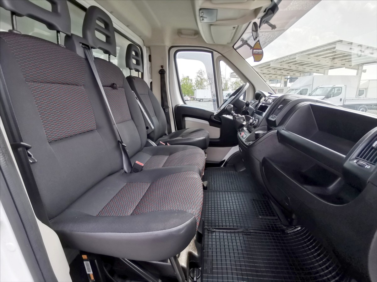 peugeot-boxer-2-0hdi-120kw-skrin-8palet-cr - 6