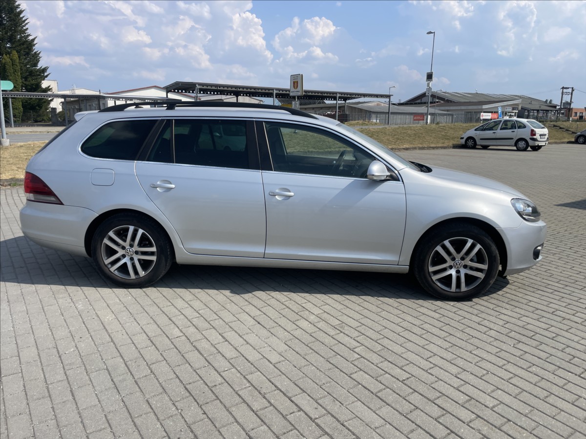 volkswagen-golf-1-4-tsi-90kw-variant-po-rozvodech - 4
