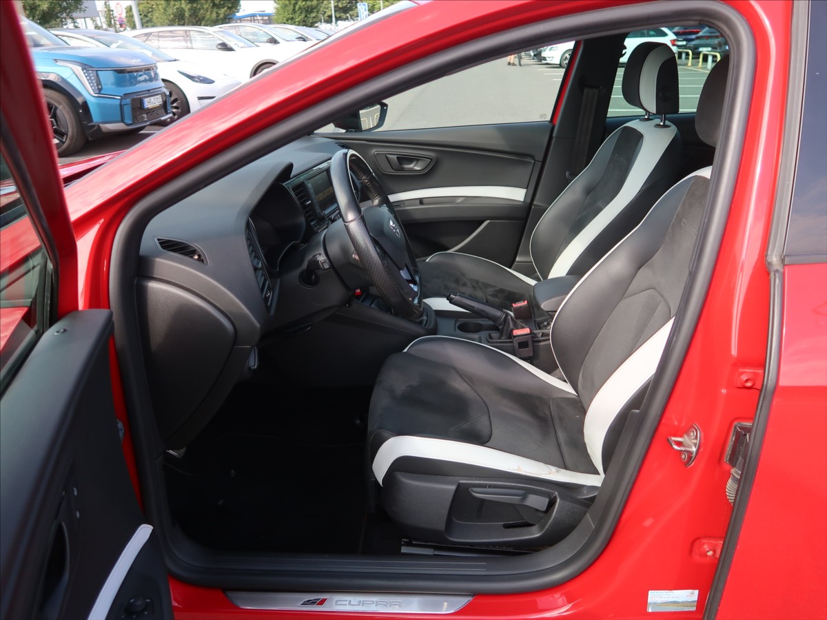 seat-leon-2-0-tsi-cupra-280-sportstourer - 9