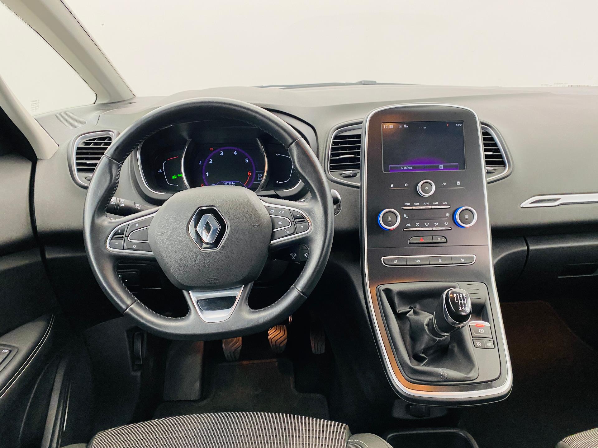 renault-grand-scenic-1-2-1-2-tce-97kw-intense - 9