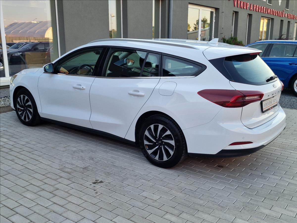ford-focus-1-5-tdci-titanium-cr-1-maj - 6