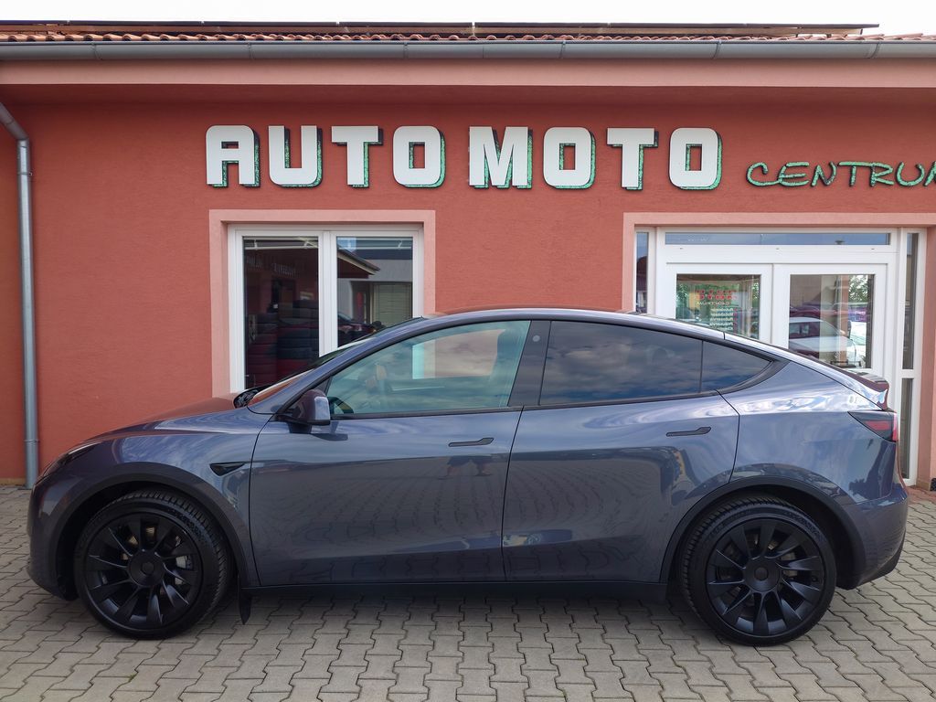 tesla-model-y-long-range-dual-motor-378-kw - 1