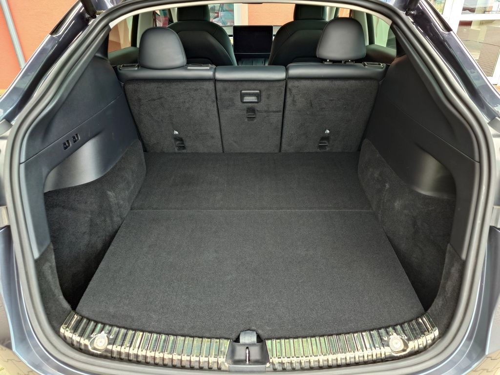 tesla-model-y-long-range-dual-motor-378-kw - 9