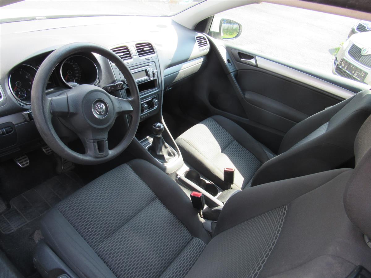 volkswagen-golf-1-4-i-59kw - 8
