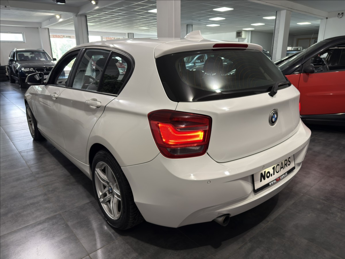 bmw-rada-1-1-6-116i-bi-xen-led-sport - 3