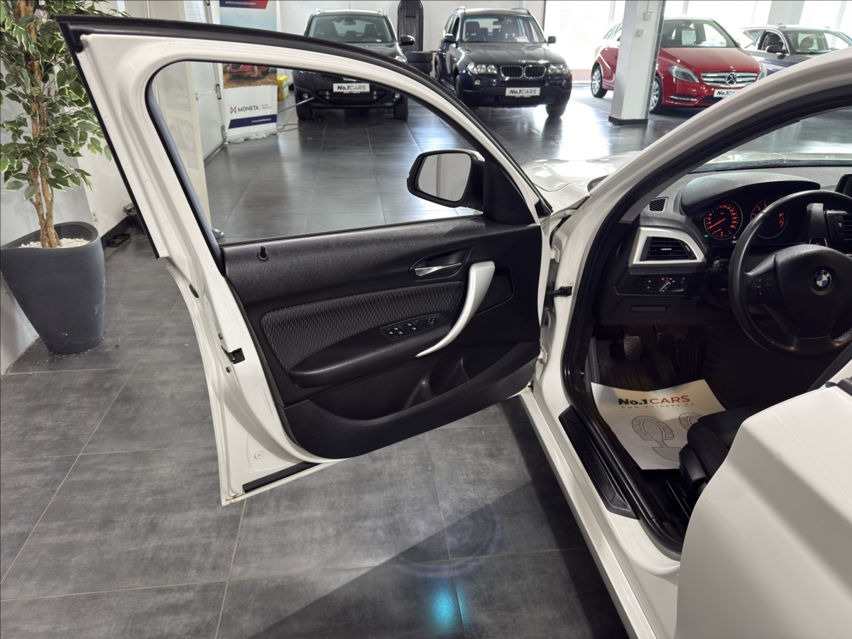 bmw-rada-1-1-6-116i-bi-xen-led-sport - 5