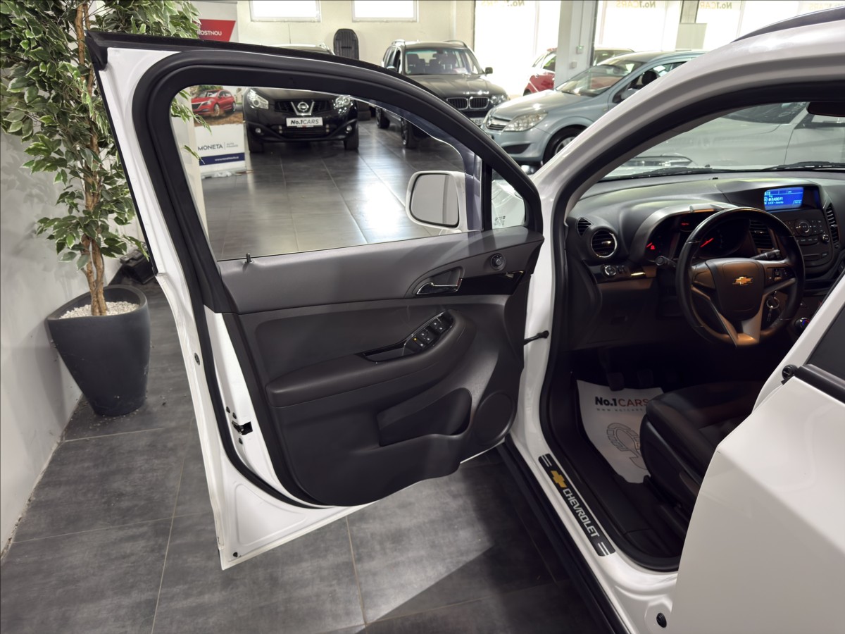 chevrolet-orlando-1-8-i-lt-7-mist-ac-tz-cr-top - 5