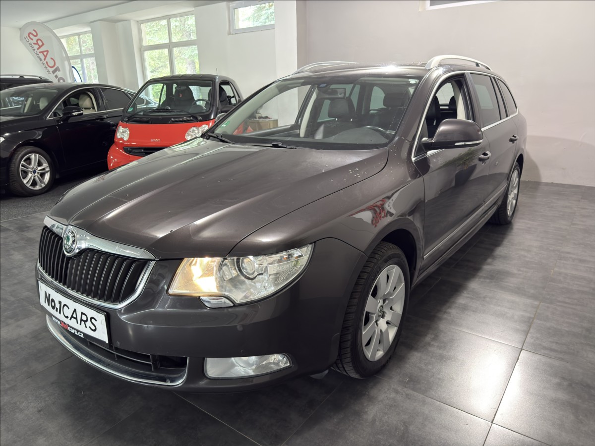 skoda-superb-2-0-tdi-103kw-elegance-xen - 2