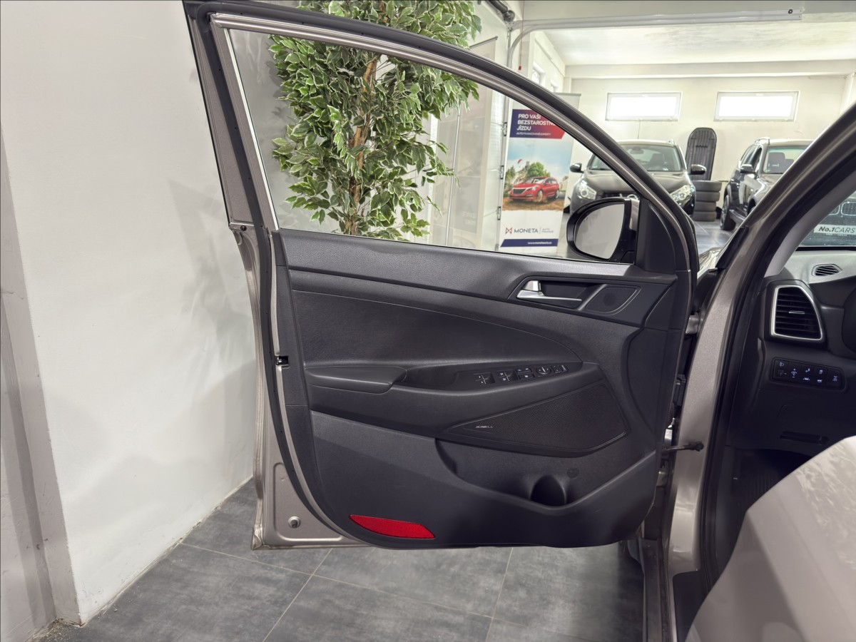 hyundai-tucson-2-0-crdi-4x4-136kw-premium - 5