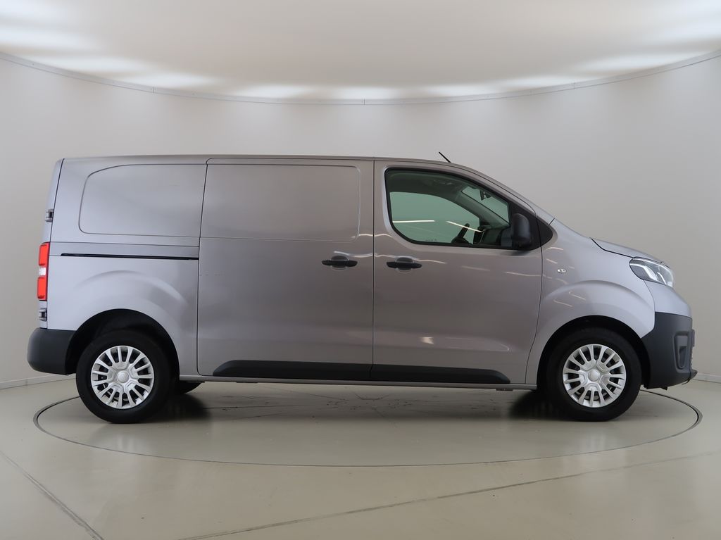 toyota-proace-2-0d-106kw-l1-activemultimedia - 3