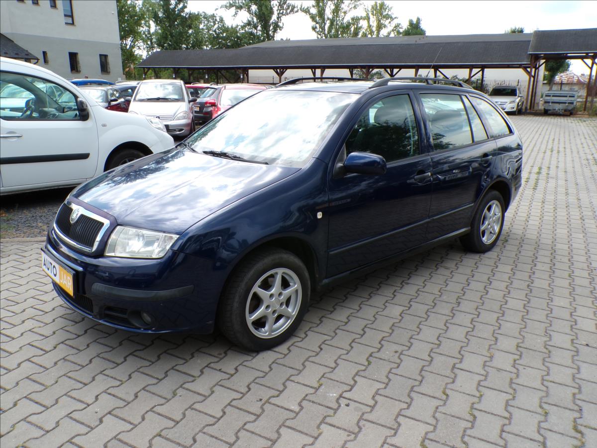 skoda-fabia-1-4-16v-elegance-klimatizace - 2