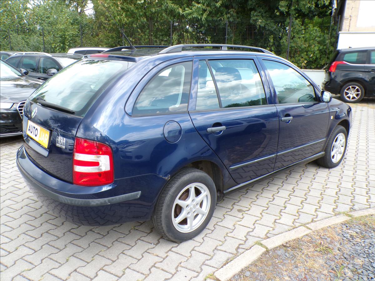 skoda-fabia-1-4-16v-elegance-klimatizace - 3