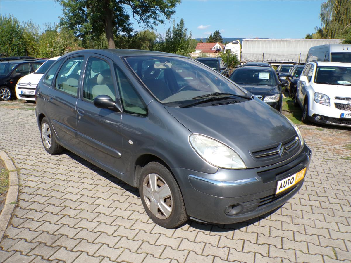 Citroën Xsara Picasso 1,6   TAŽNÉ ZAŘÍZENÍ