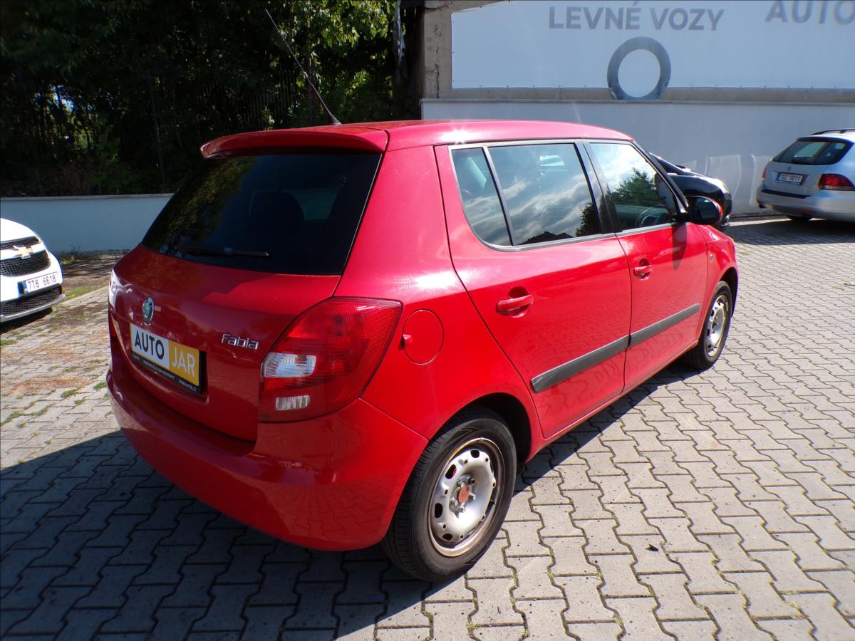 skoda-fabia-1-2-htp - 4