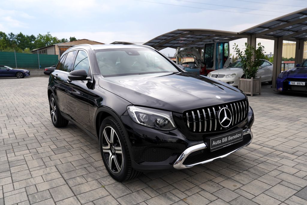 mercedes-benz-glc-250i-4matic-kuze-led-9at-cr - 7
