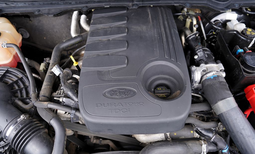 ford-ranger-3-2-tdci-4x4-wildtrak-147kw-at - 9