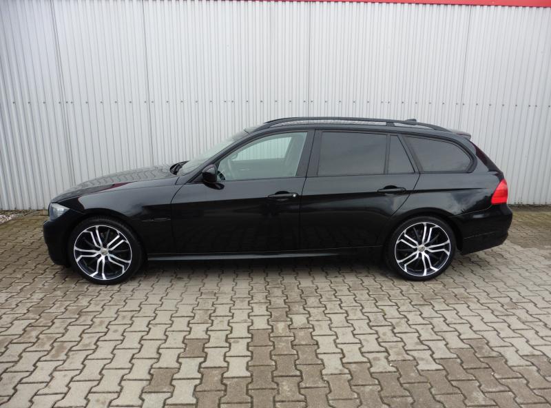 bmw-rada-3-320i-touring-navi - 4