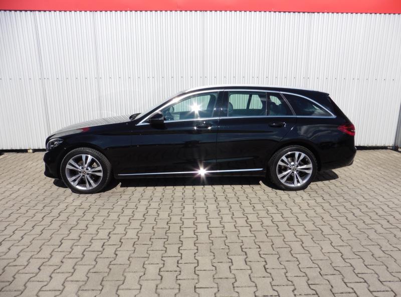 mercedes-benz-tridy-c-220d-4matic-avantgarde-navi - 5