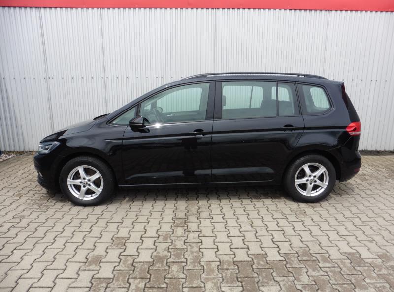 volkswagen-touran-1-6-tdi-comfortline-dsg-acc - 5