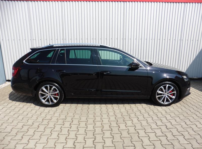 skoda-octavia-iii-rs-combi-2-0-tsi - 4