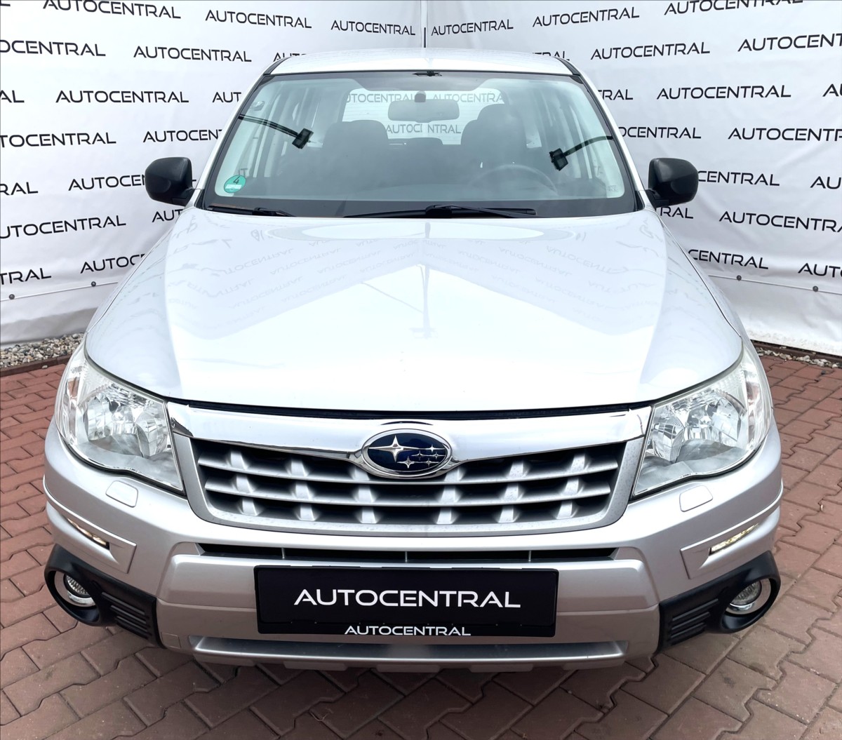 subaru-forester-2-0-i-110kw-awd-serv-kn - 1