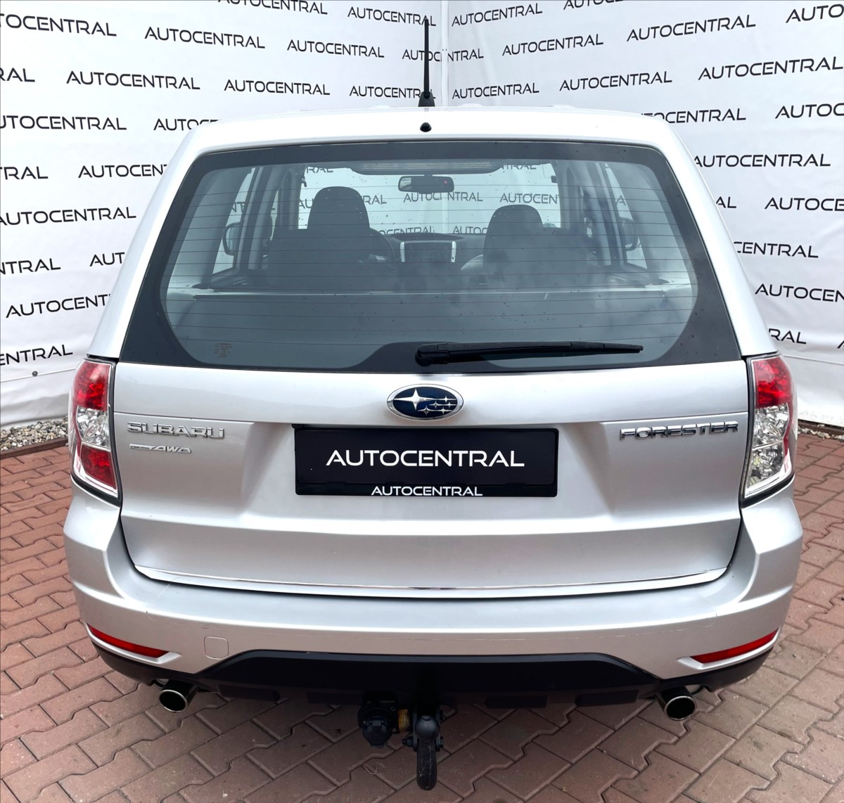 subaru-forester-2-0-i-110kw-awd-serv-kn - 4