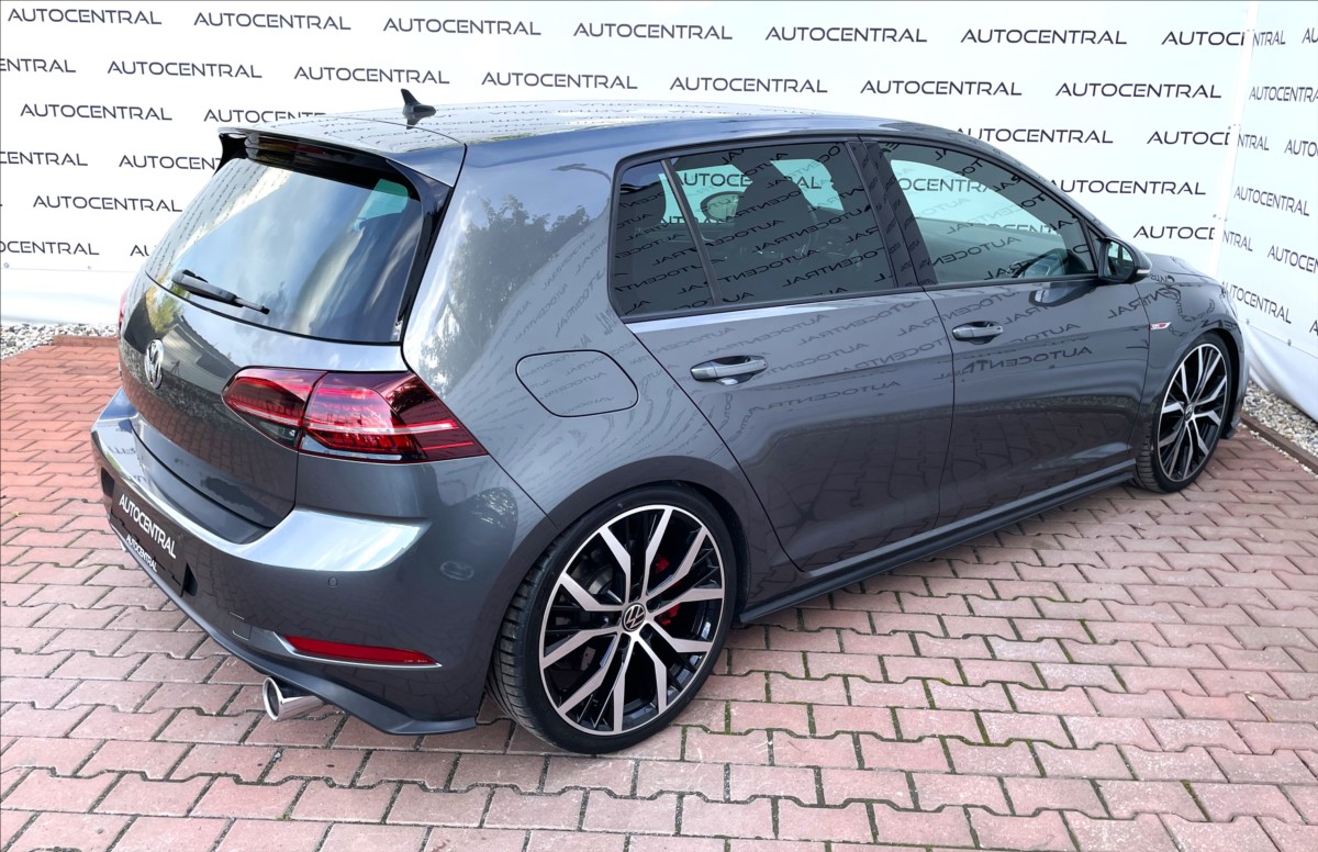 volkswagen-golf-2-0-gti-apr-210kw-performance - 3