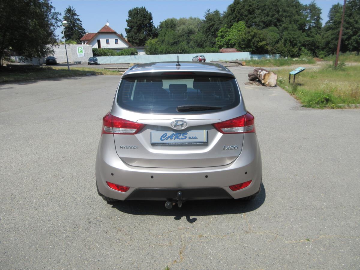 hyundai-ix20-1-4-i-klima-tazne-nove-v-cr - 7