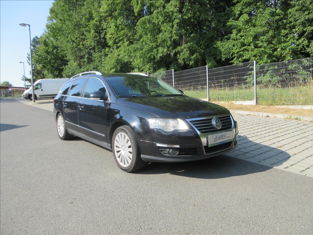 Volkswagen Passat 2,0 FSi 110Kw, 4x4, Kůže, xenon, Nové v ČR