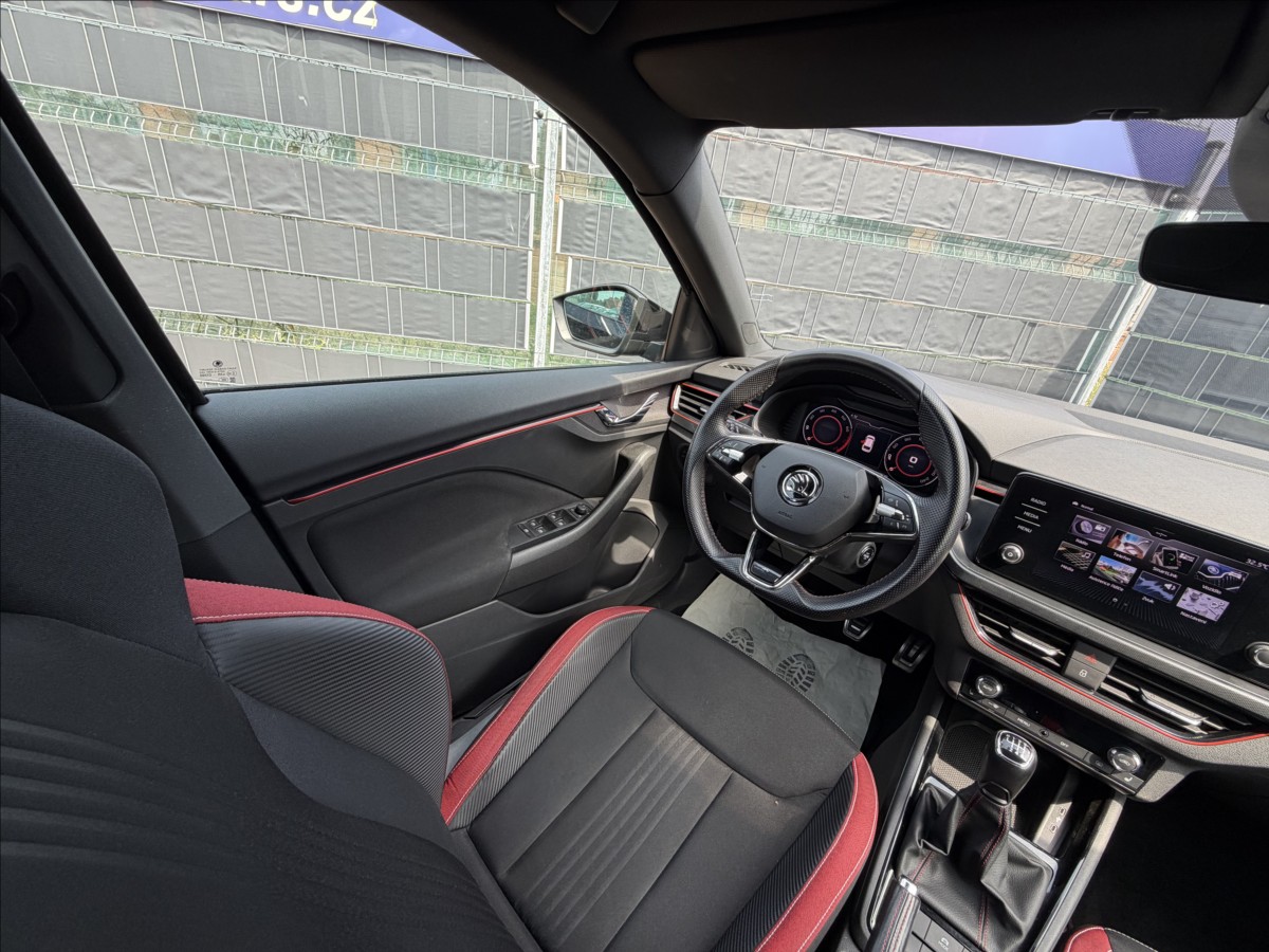 skoda-scala-1-5-tsi-monte-carlo - 9