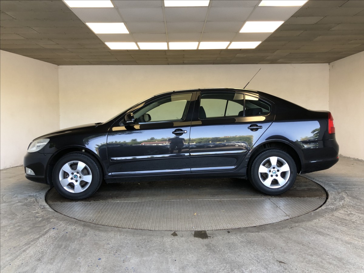 skoda-octavia-1-4-16v-mpi - 3