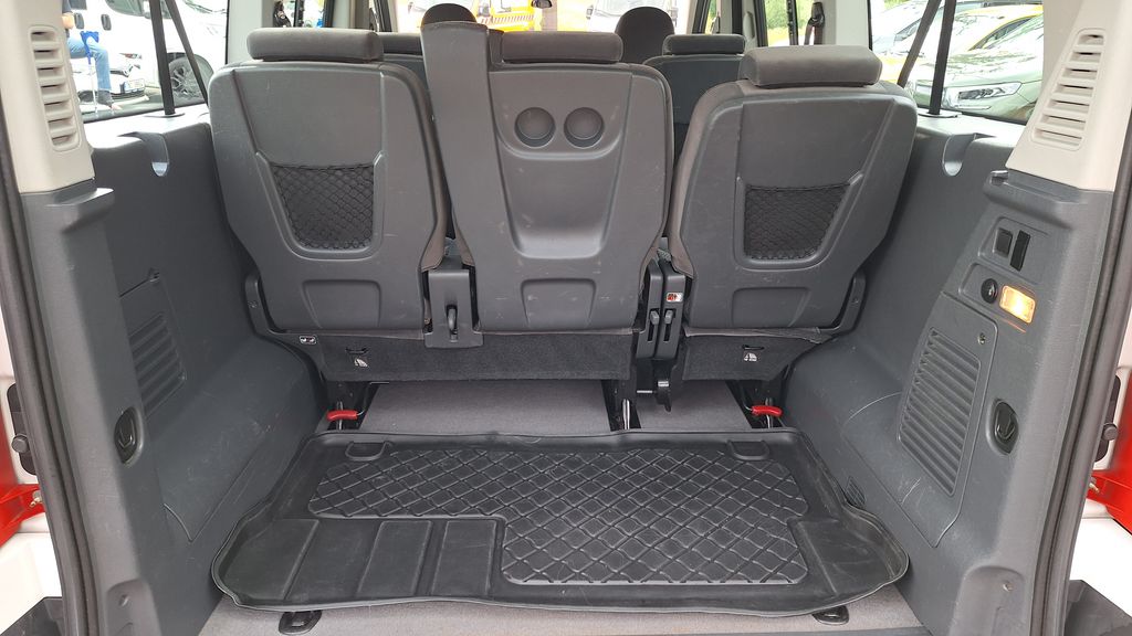 citroen-jumpy-2-0-hdi-120k-vybava-atlante-8-mist - 4
