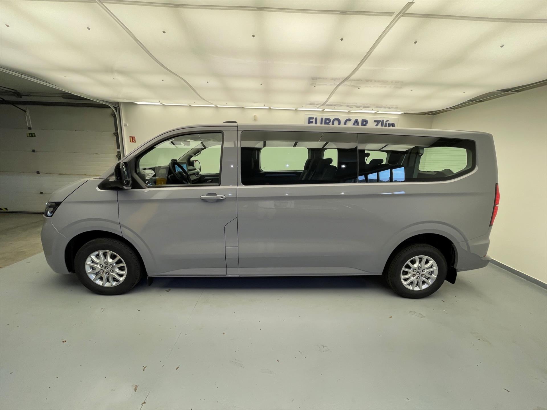 volkswagen-caravelle-life-2-5-phev-dr - 1