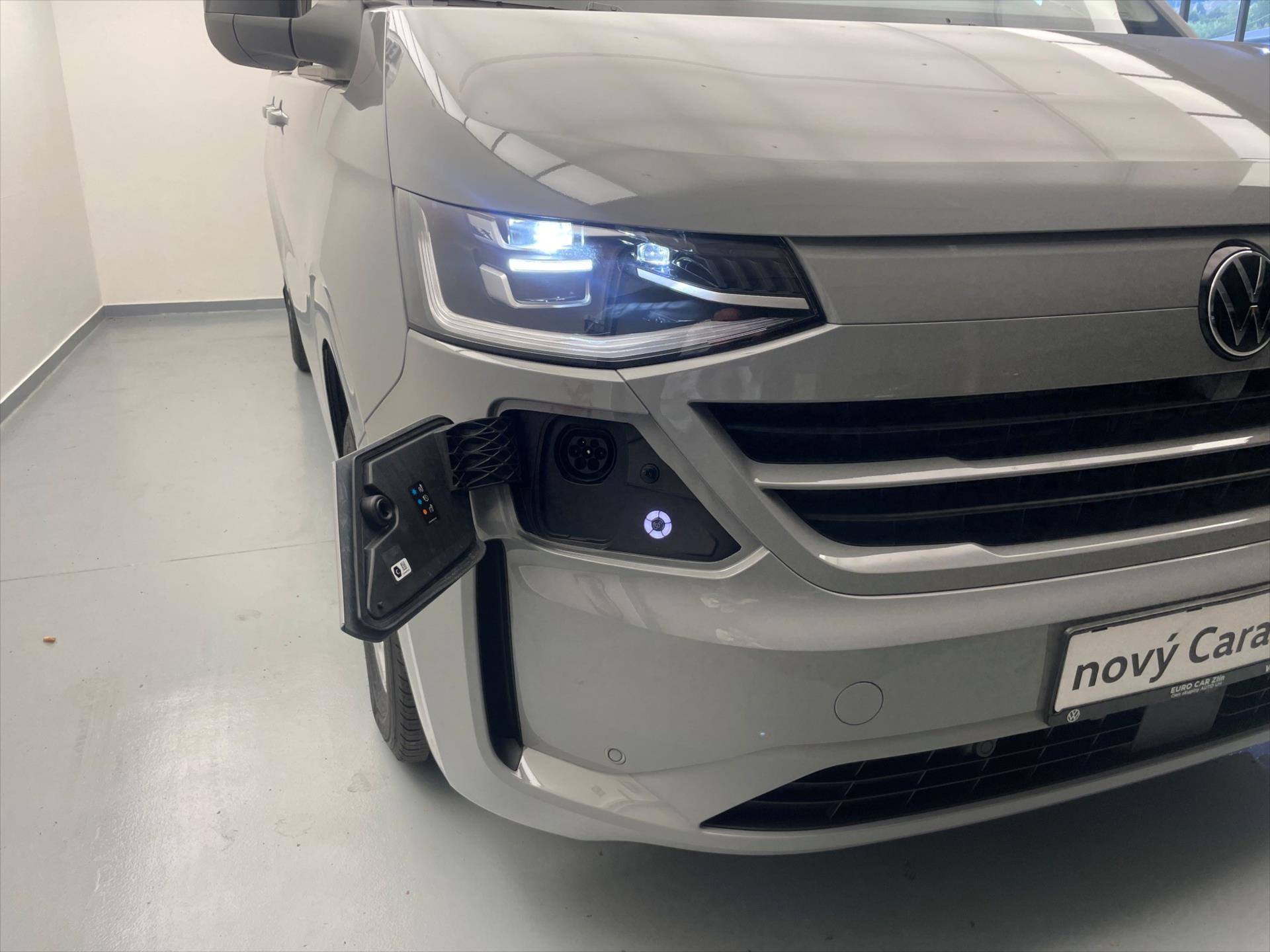 volkswagen-caravelle-life-2-5-phev-dr - 7