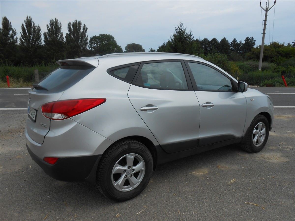 hyundai-ix35-1-7-crdi-85-kw-cz-dph - 5