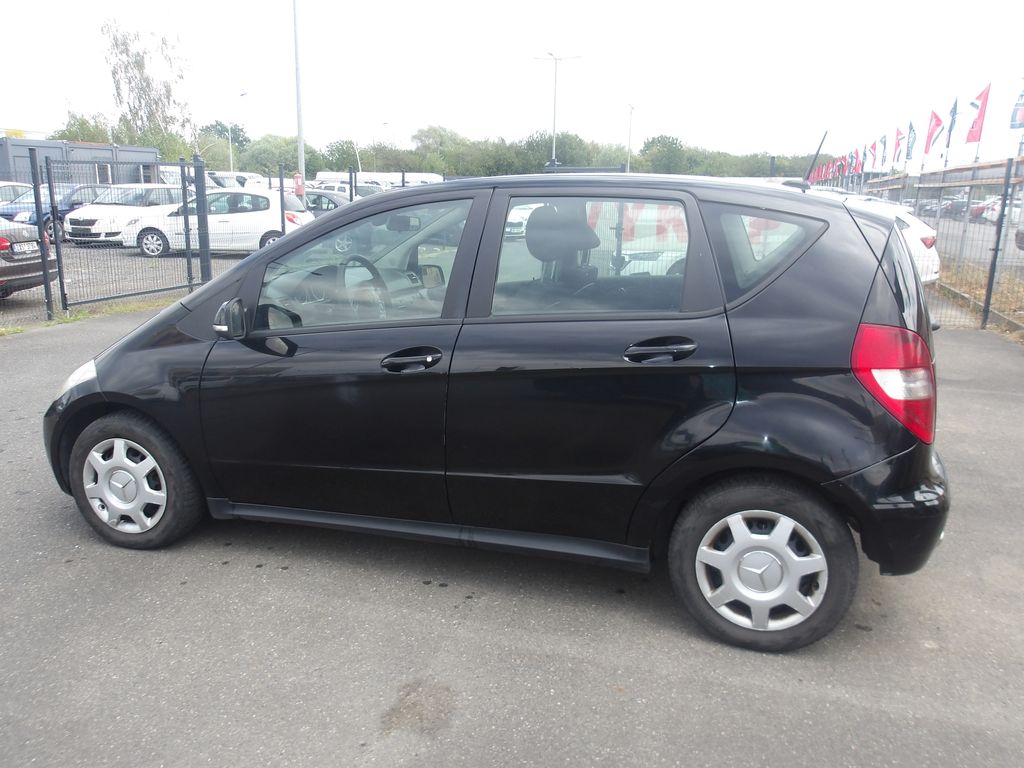 mercedes-benz-tridy-a-cdi-cr-naj-183000km - 2