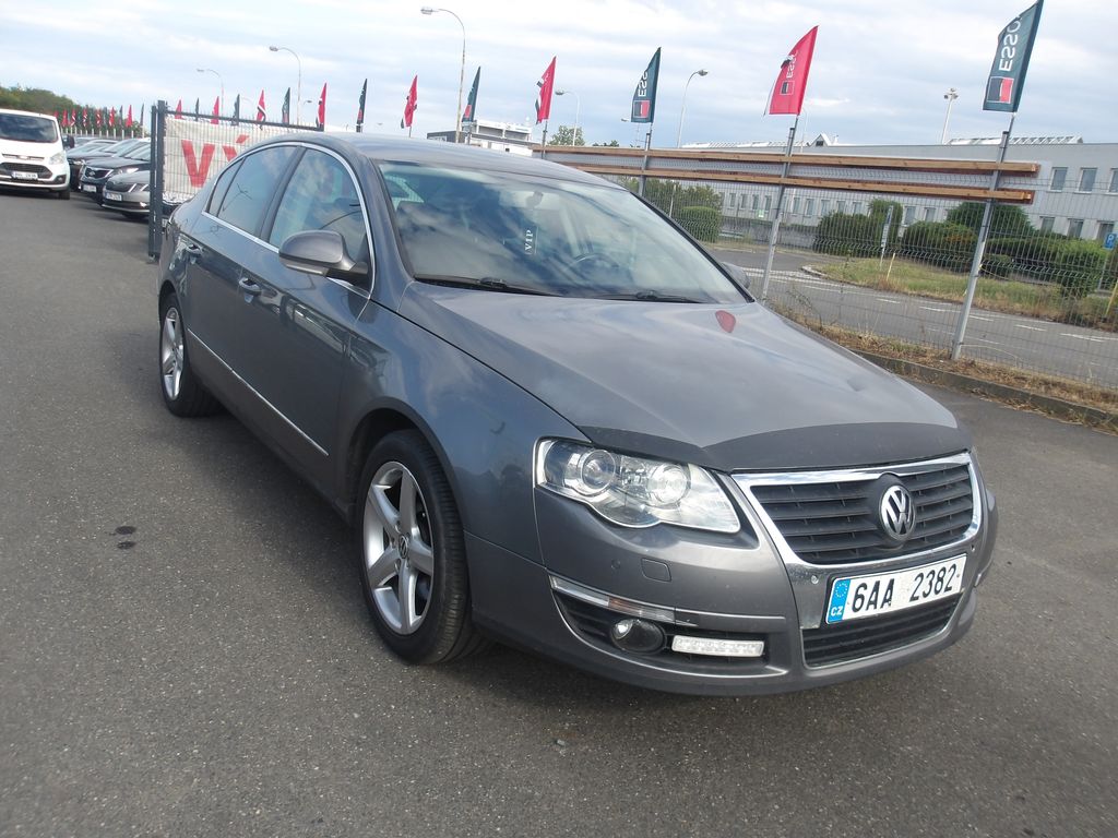 Volkswagen Passat 2,0FSi