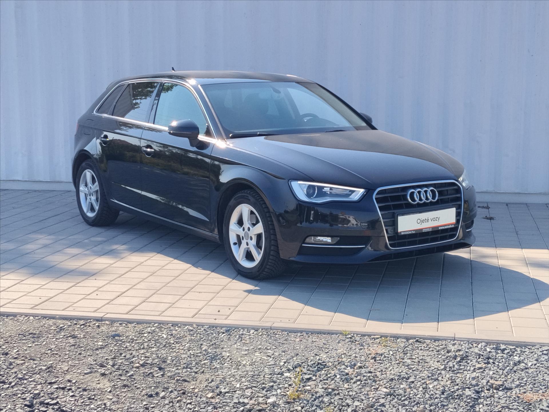 audi-a3-1-6-a3-sportback - 2