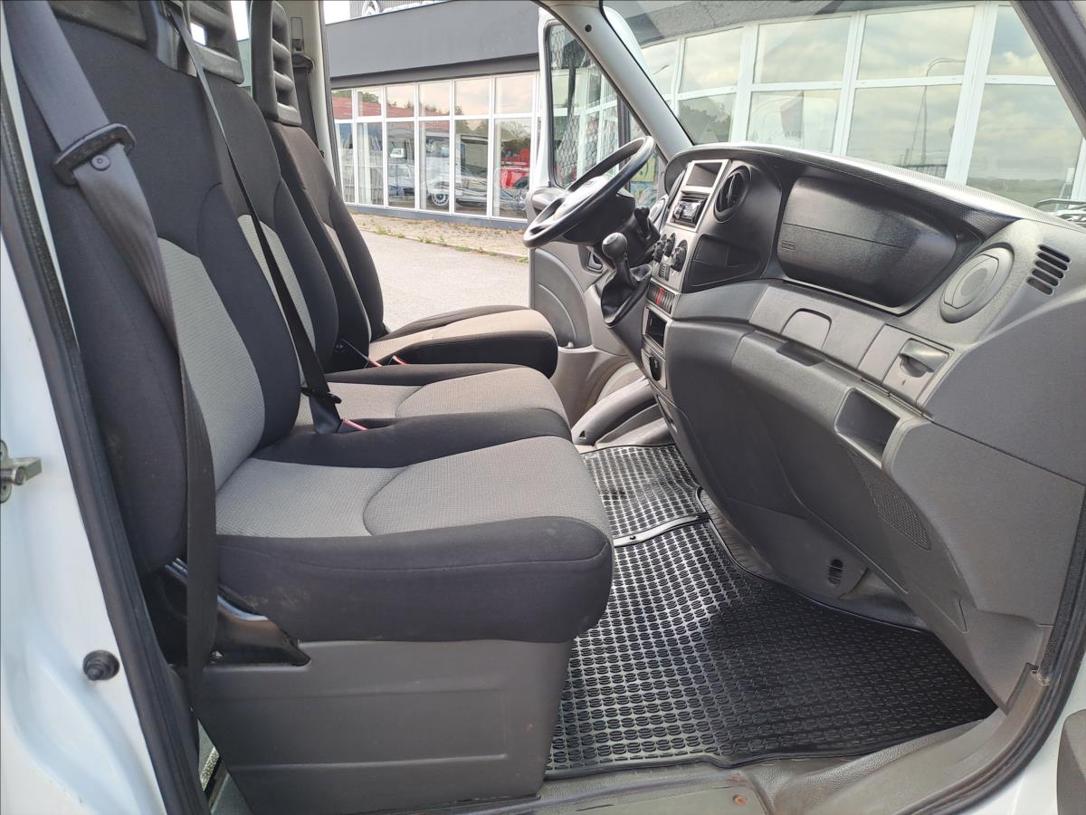 iveco-daily-3-0-d-35s14-automat - 5