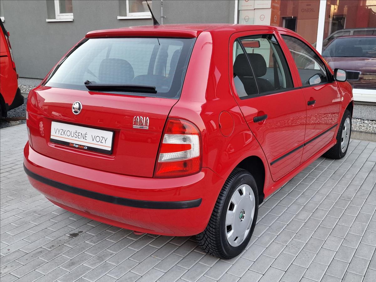 skoda-fabia-1-2i-47kw-puvod-cr - 9