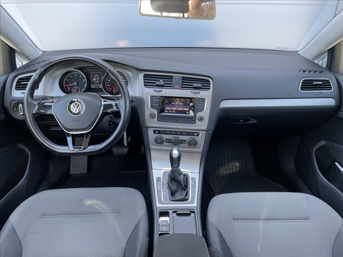 volkswagen-golf-1-2-tsi-77kw-dsg-cr-1-maj - 8