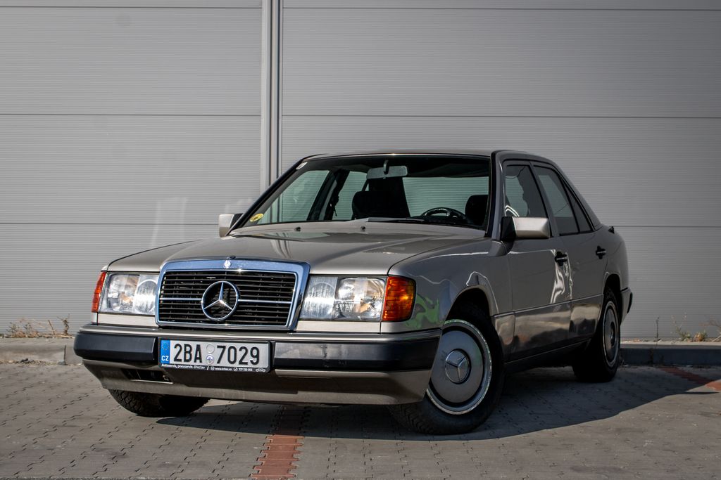 Mercedes-Benz Třídy E 124 C