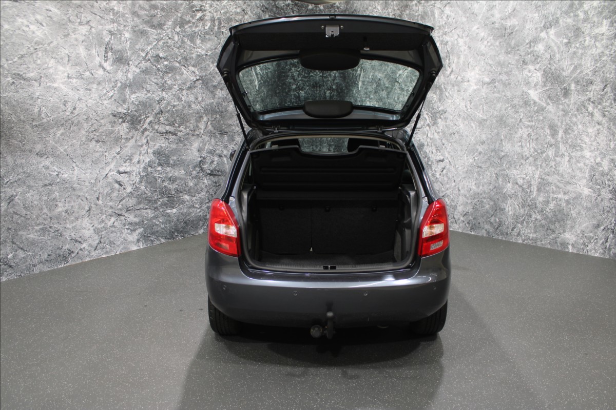 skoda-fabia-1-9-tdi-klima-tempomat - 4
