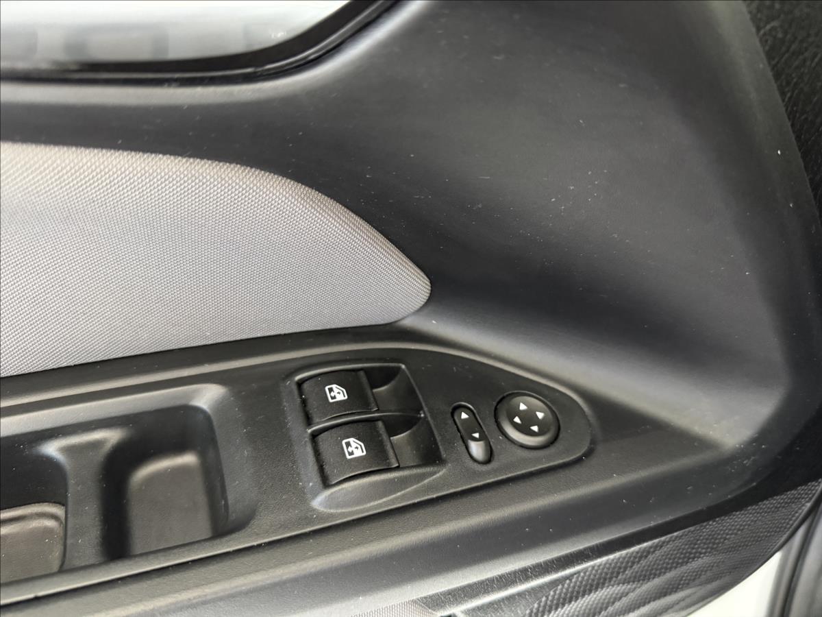 fiat-tipo-1-4-pop-klimatizace - 9