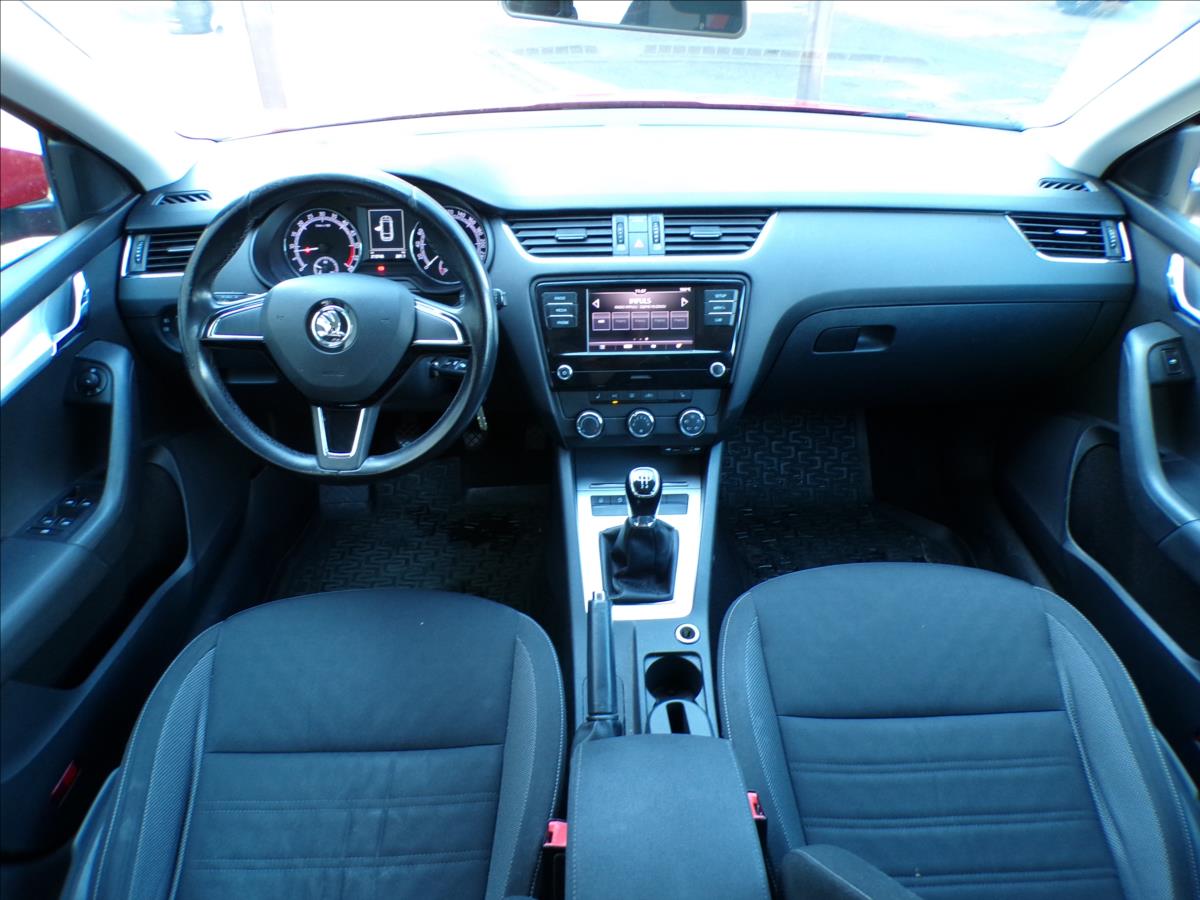 skoda-octavia-1-6-tdi - 6