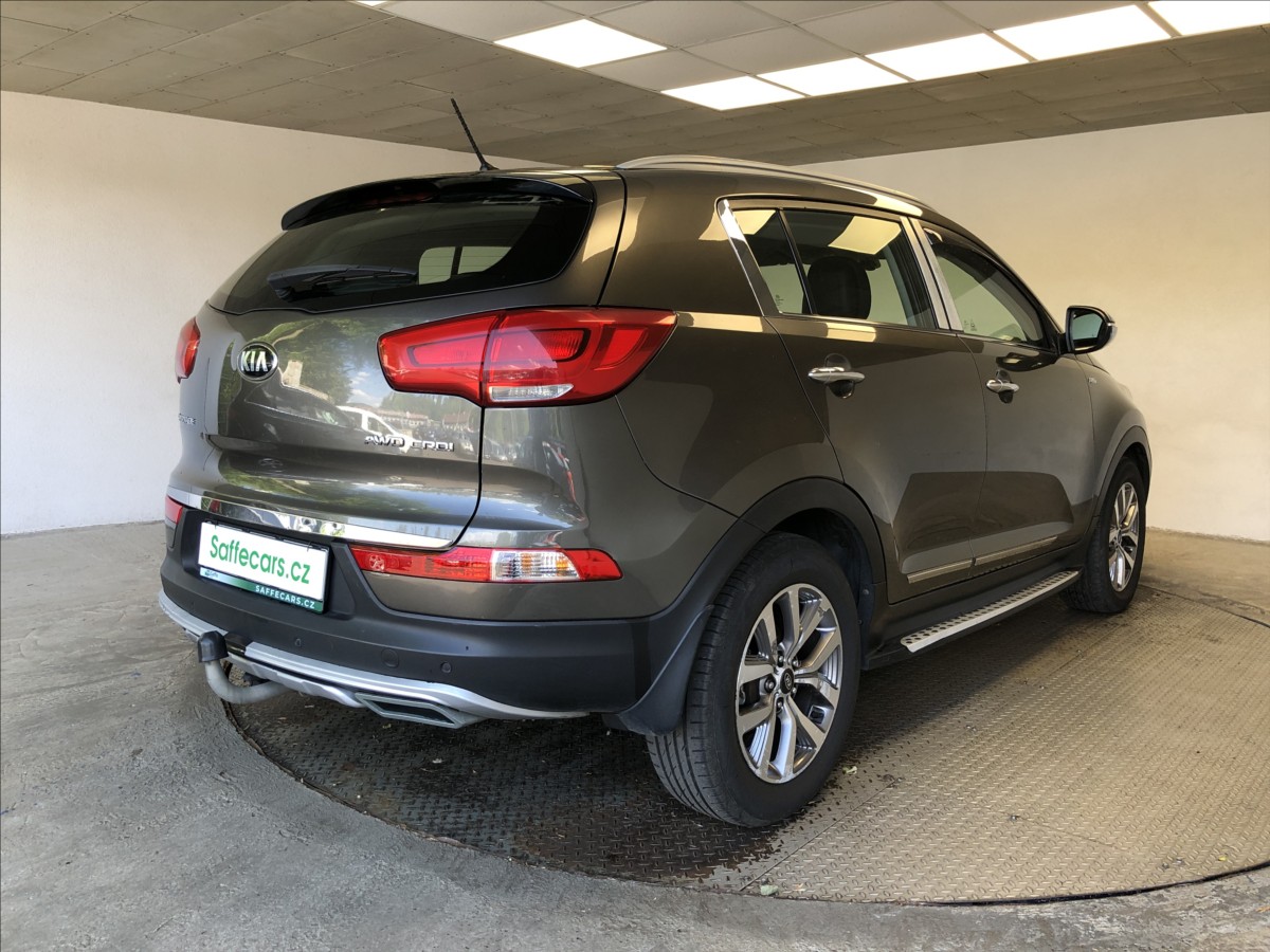kia-sportage-2-0-crdi-4x4 - 6
