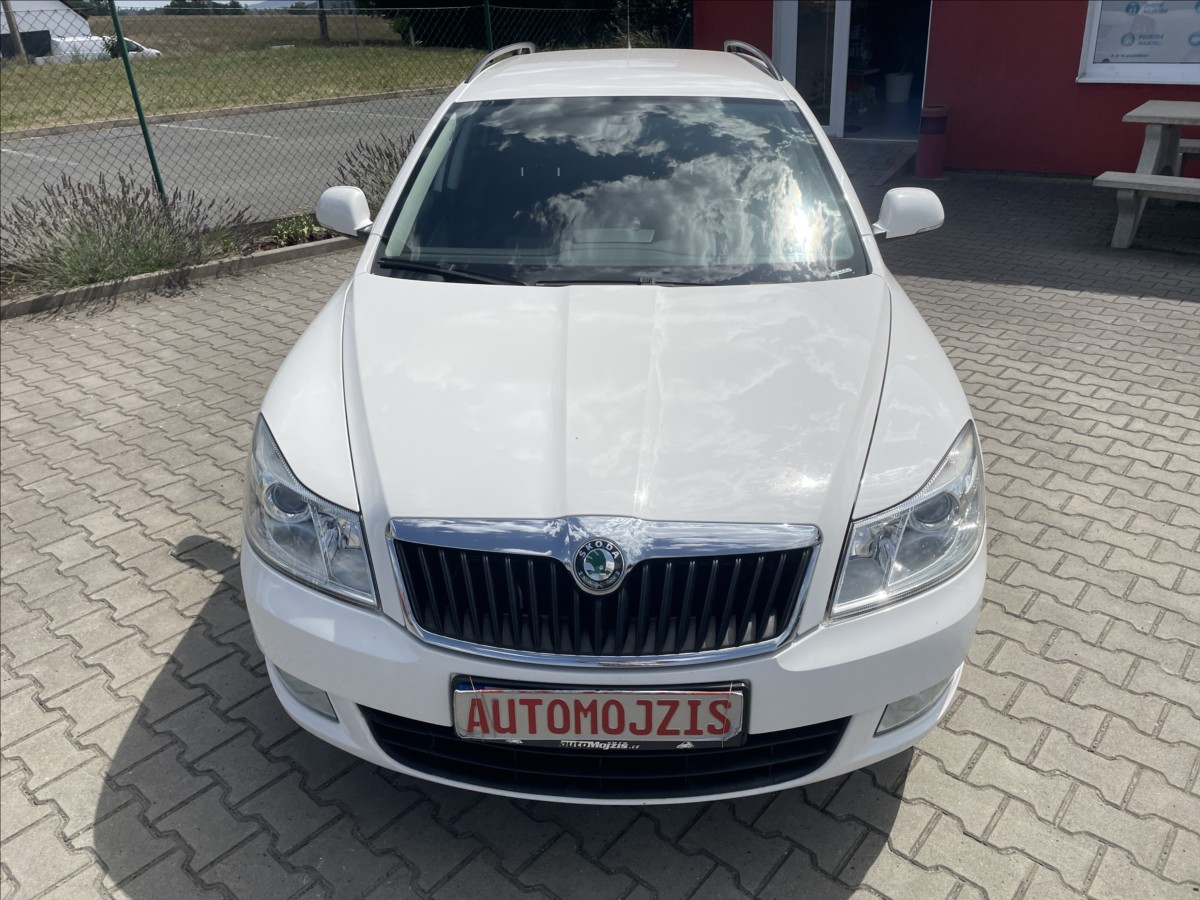 skoda-octavia-2-0-tdi-103-kw-digiklima-stk-7-2027-ii - 2