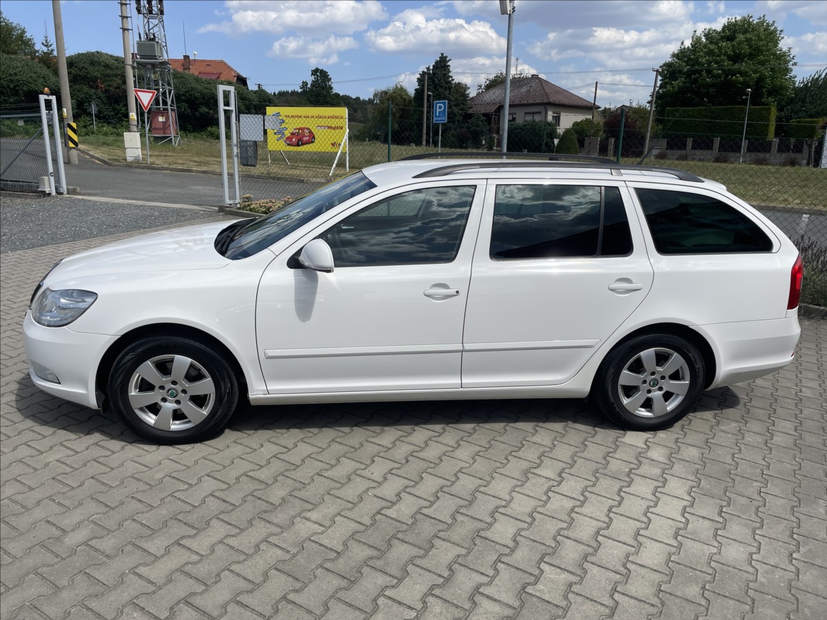 skoda-octavia-2-0-tdi-103-kw-digiklima-stk-7-2027-ii - 4